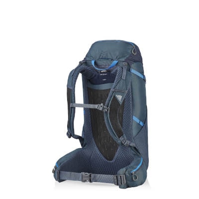 リュック背面と背中の長さが合っているか