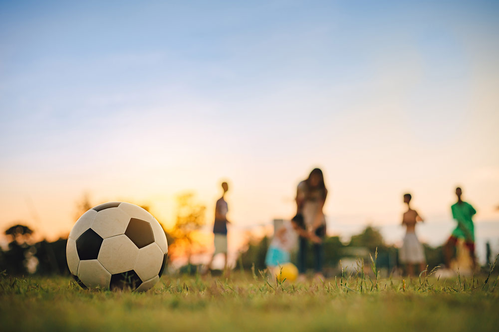 サッカーボールの選び方|4つのポイント