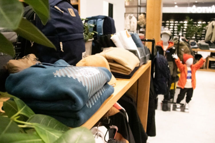 MEGA SPORTS(メガスポーツ)