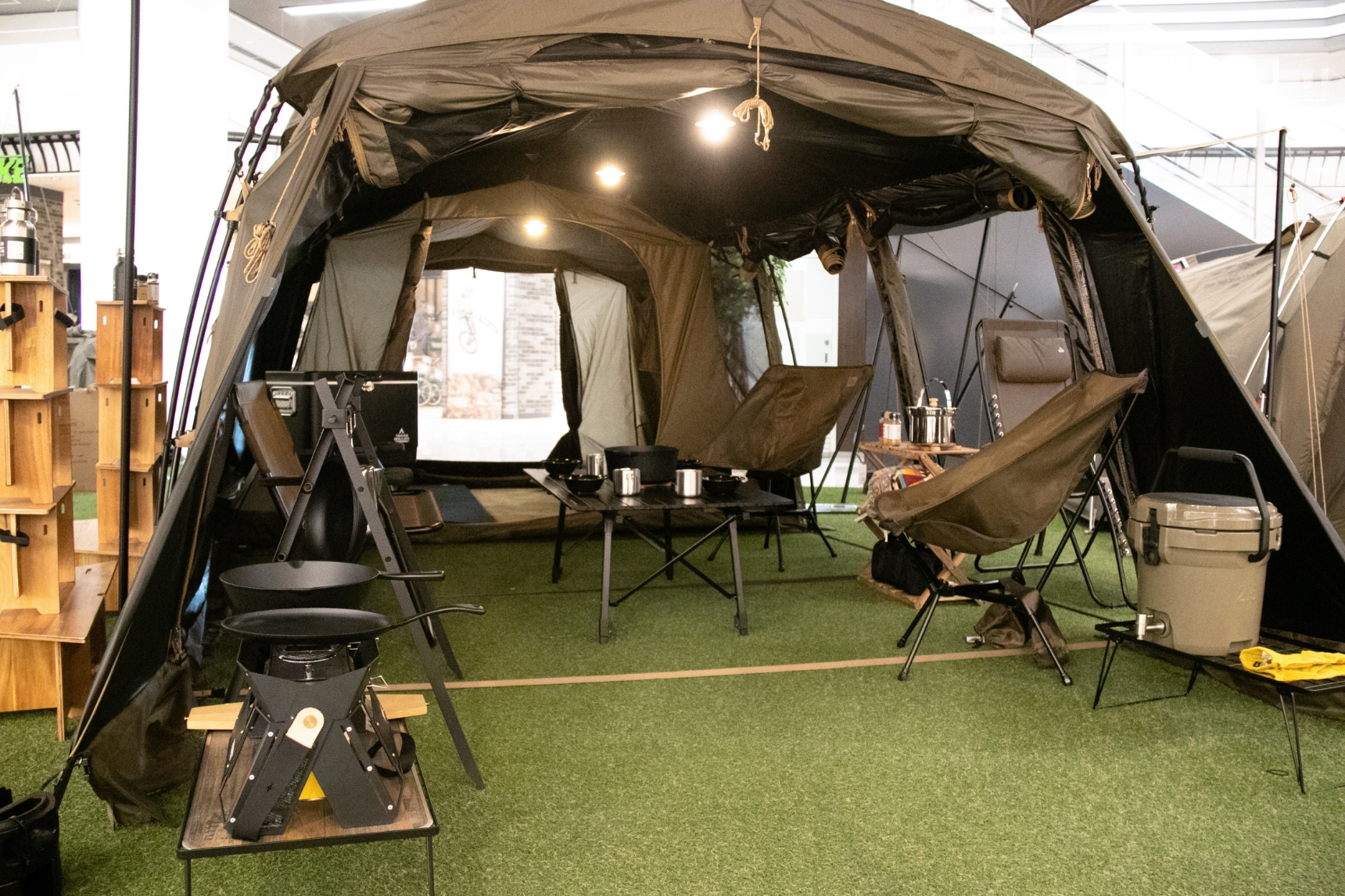 MEGA SPORTS(メガスポーツ)