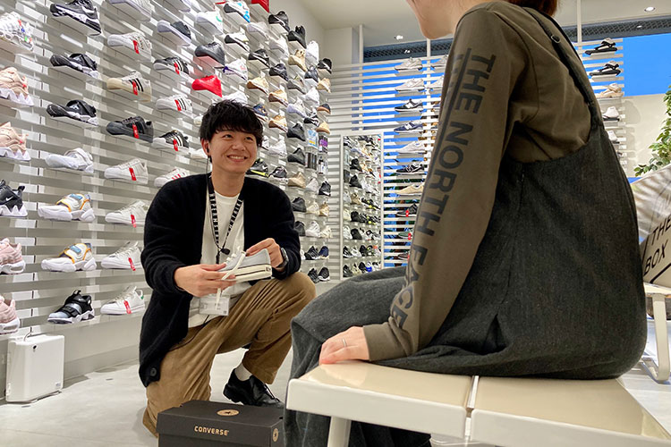 OUTSIDE THE BOX（アウトサイド ザ ボックス）