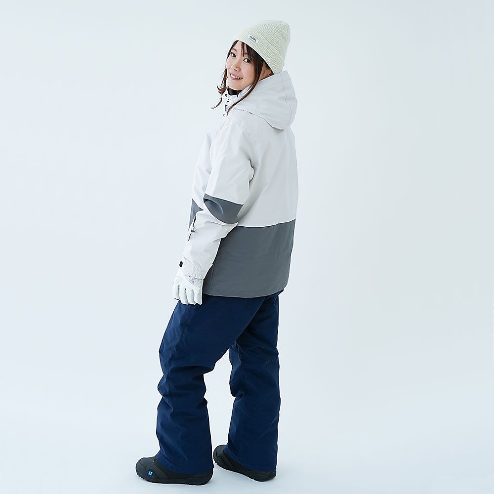 レディーススキースーツ