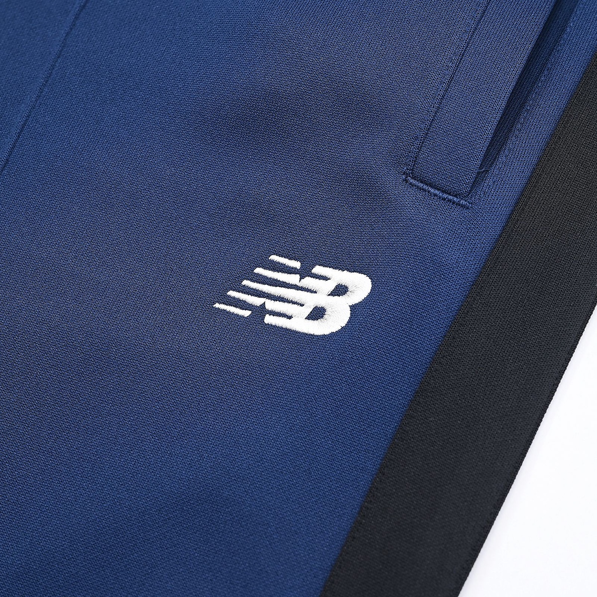 ニットトラックジョガーパンツ