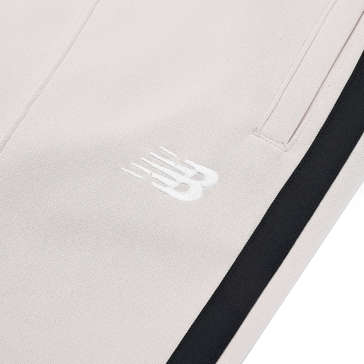 ニットパンツ(テーパード)