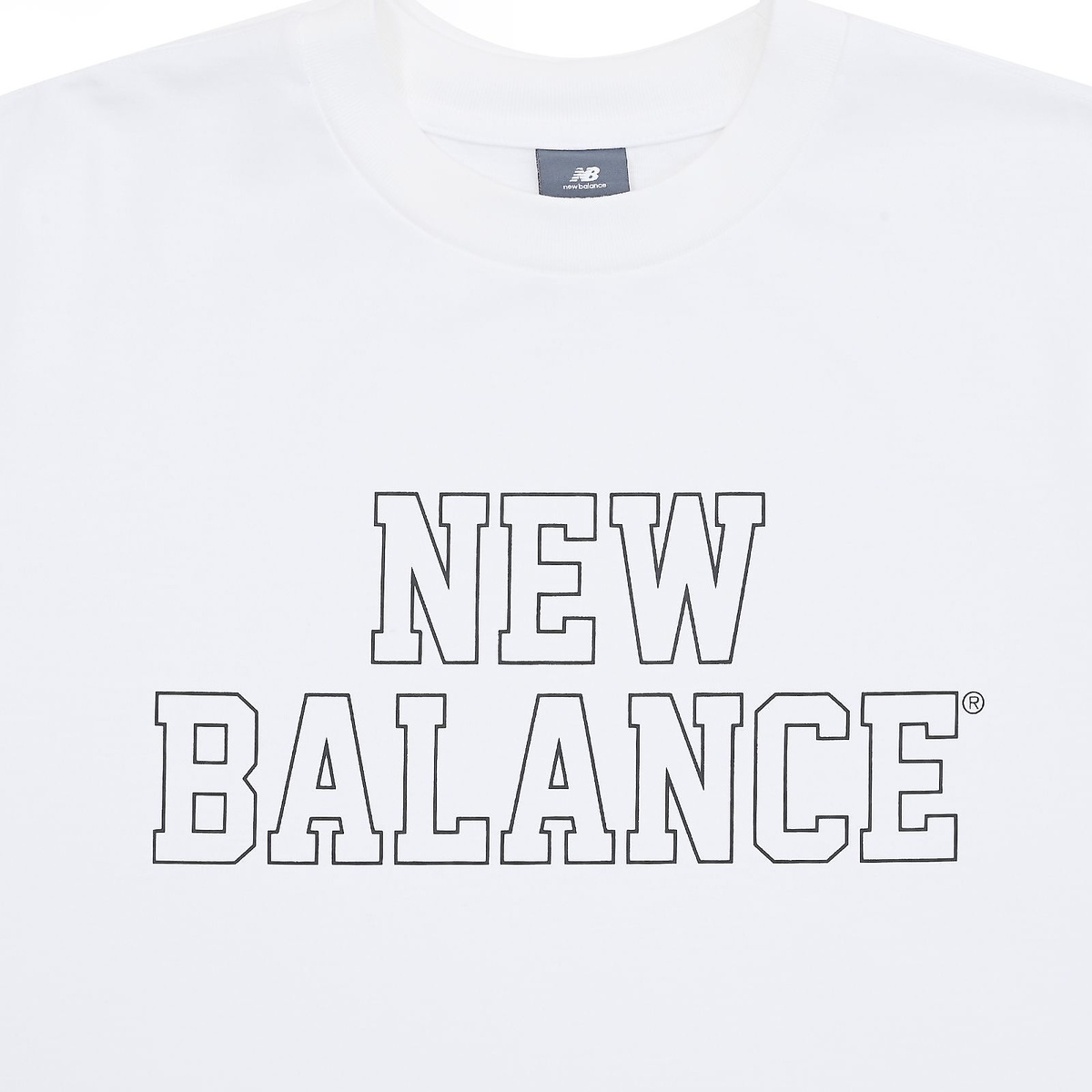 オーバーサイズドショートスリーブTシャツ