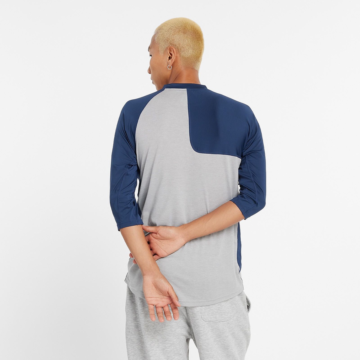 ベースボールアシンメトリー ロングスリーブトップ(右投げ用)