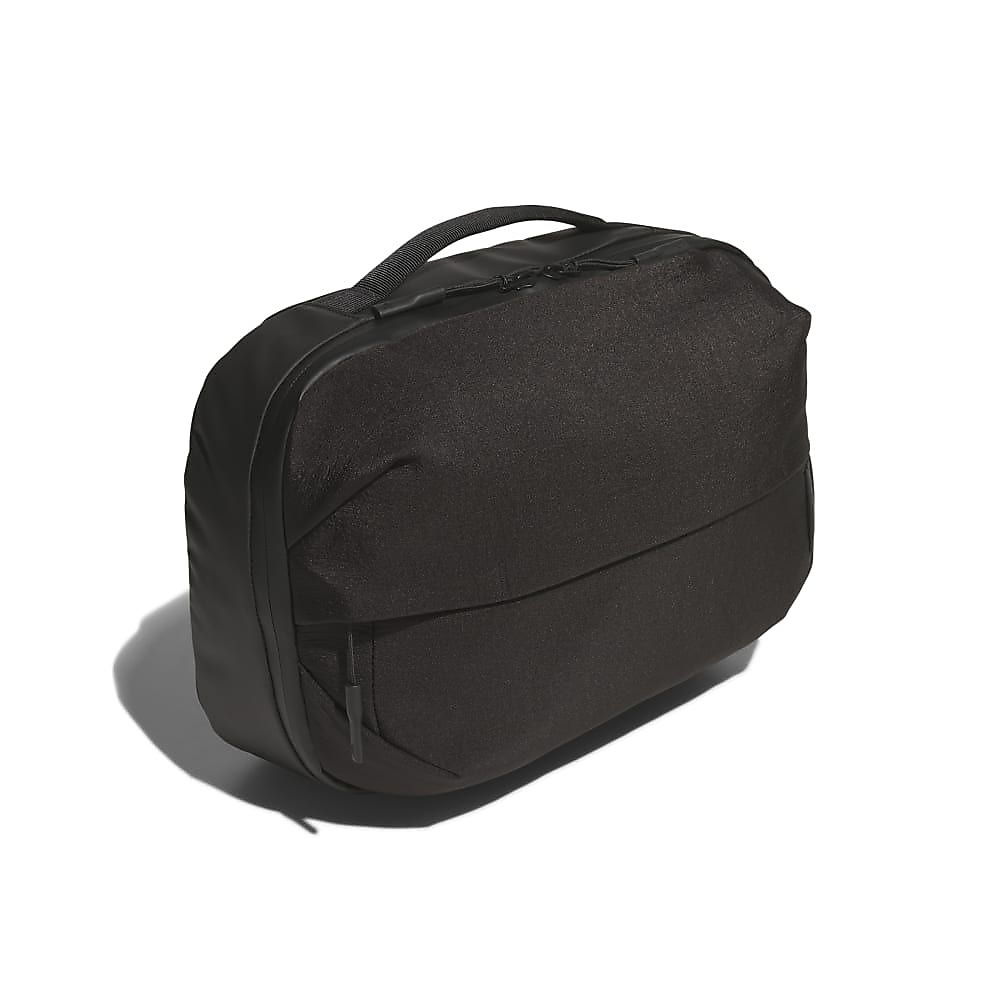 4NWNL クロスボディバッグ