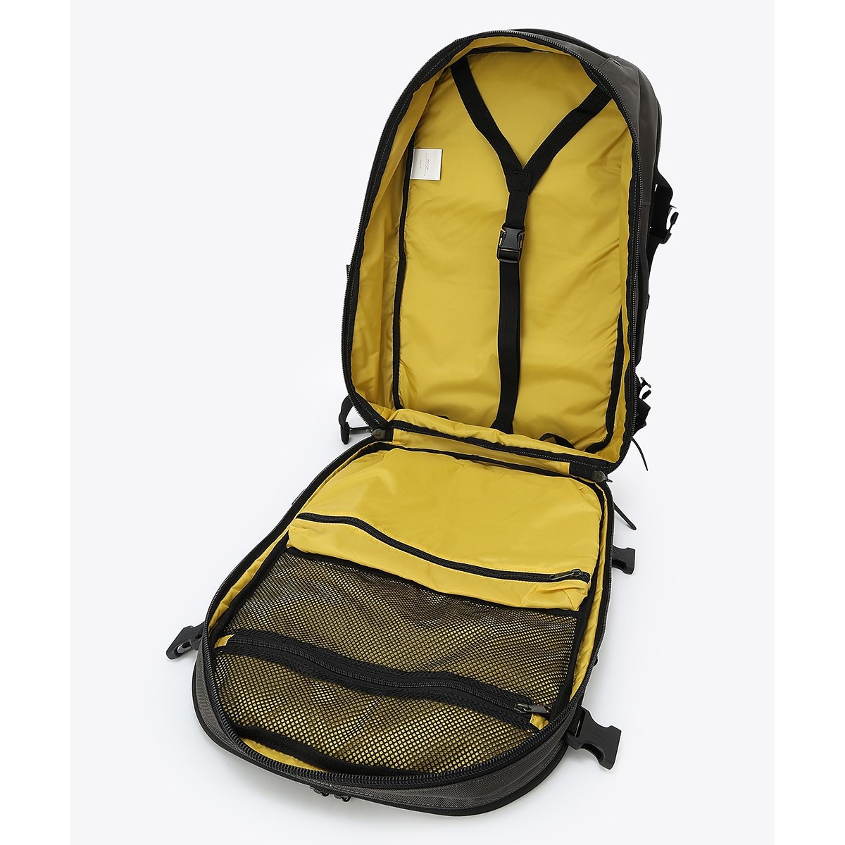 タイガーブルック40Lトラベルバックパック