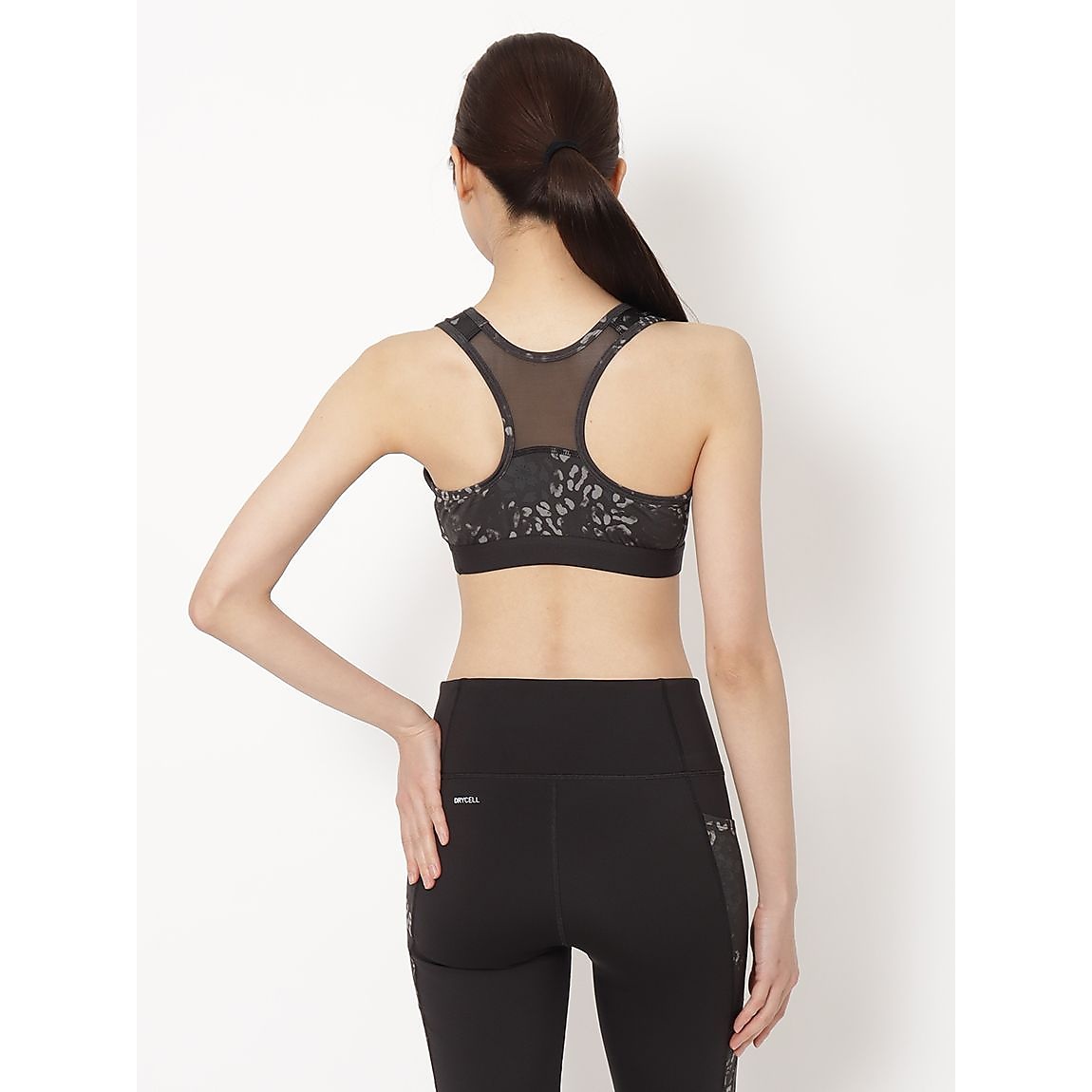 TAD ベーシックミッドサポートスポーツブラトッフ