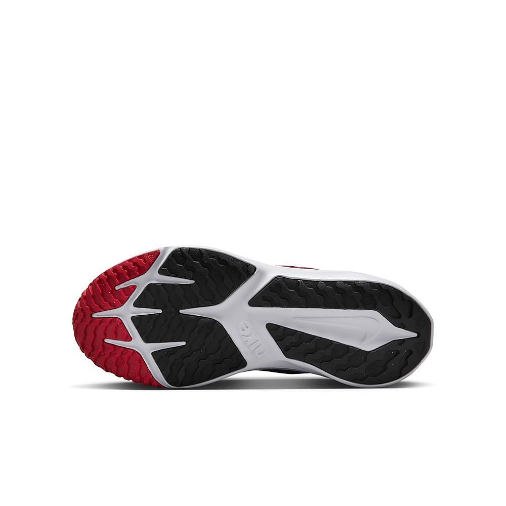 ナイキ スター ランナー 4 NN GS