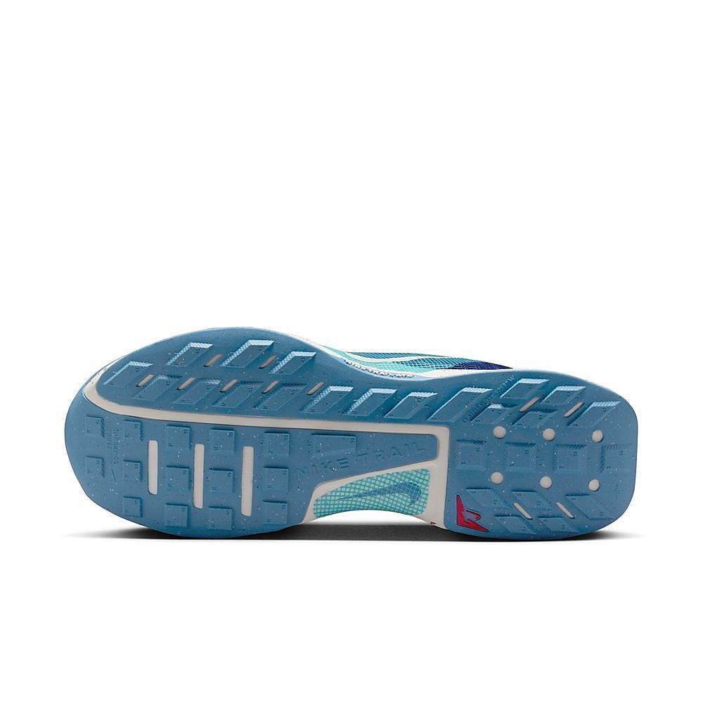 ナイキ ジュニパー トレイル 3