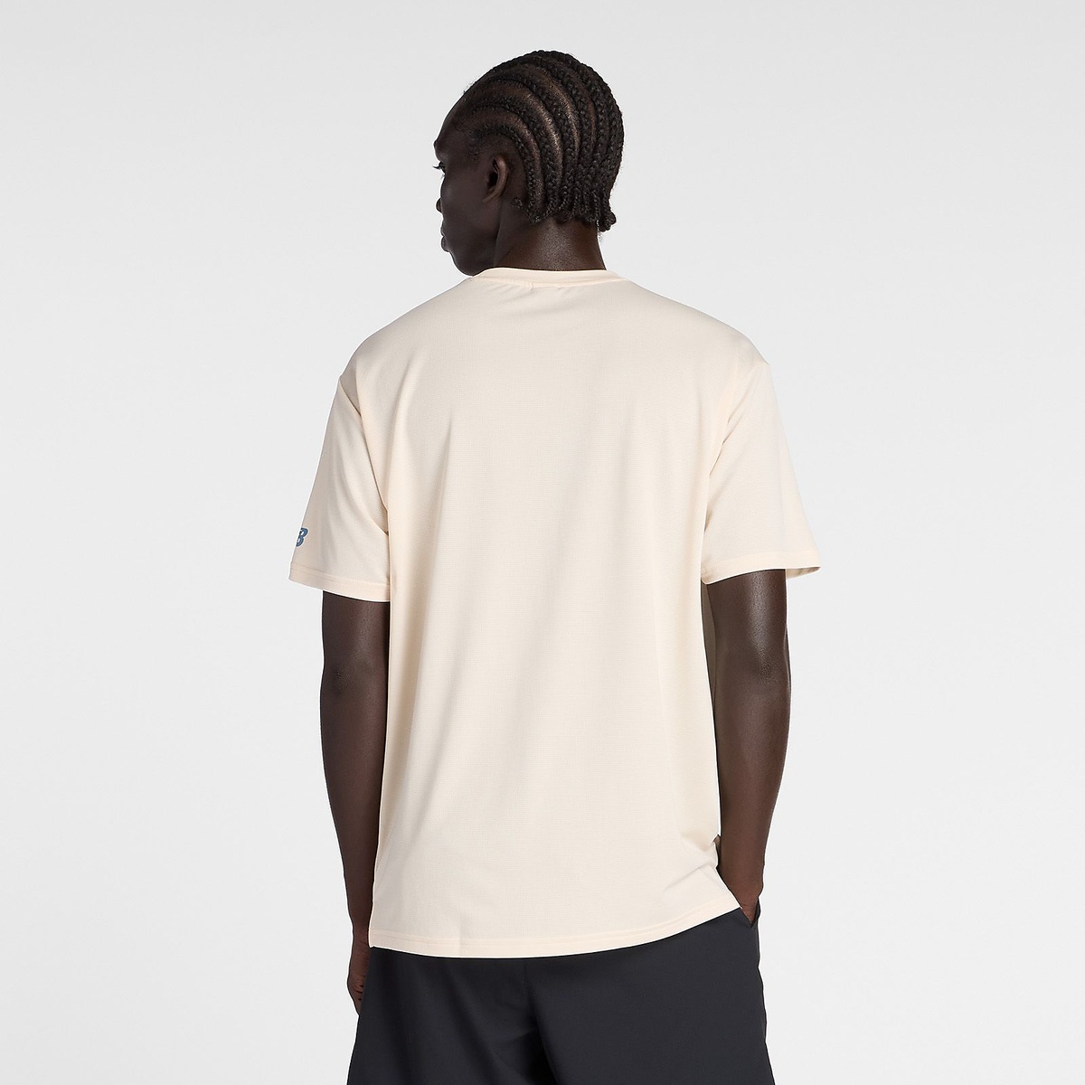 グラフィックショートスリーブシャツ