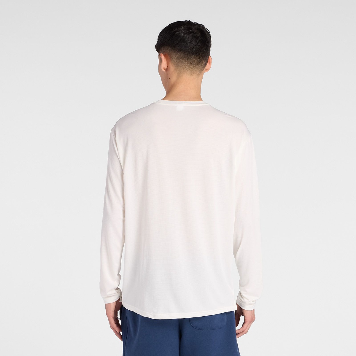 グラフィックトレーニングロングスリーブシャツ