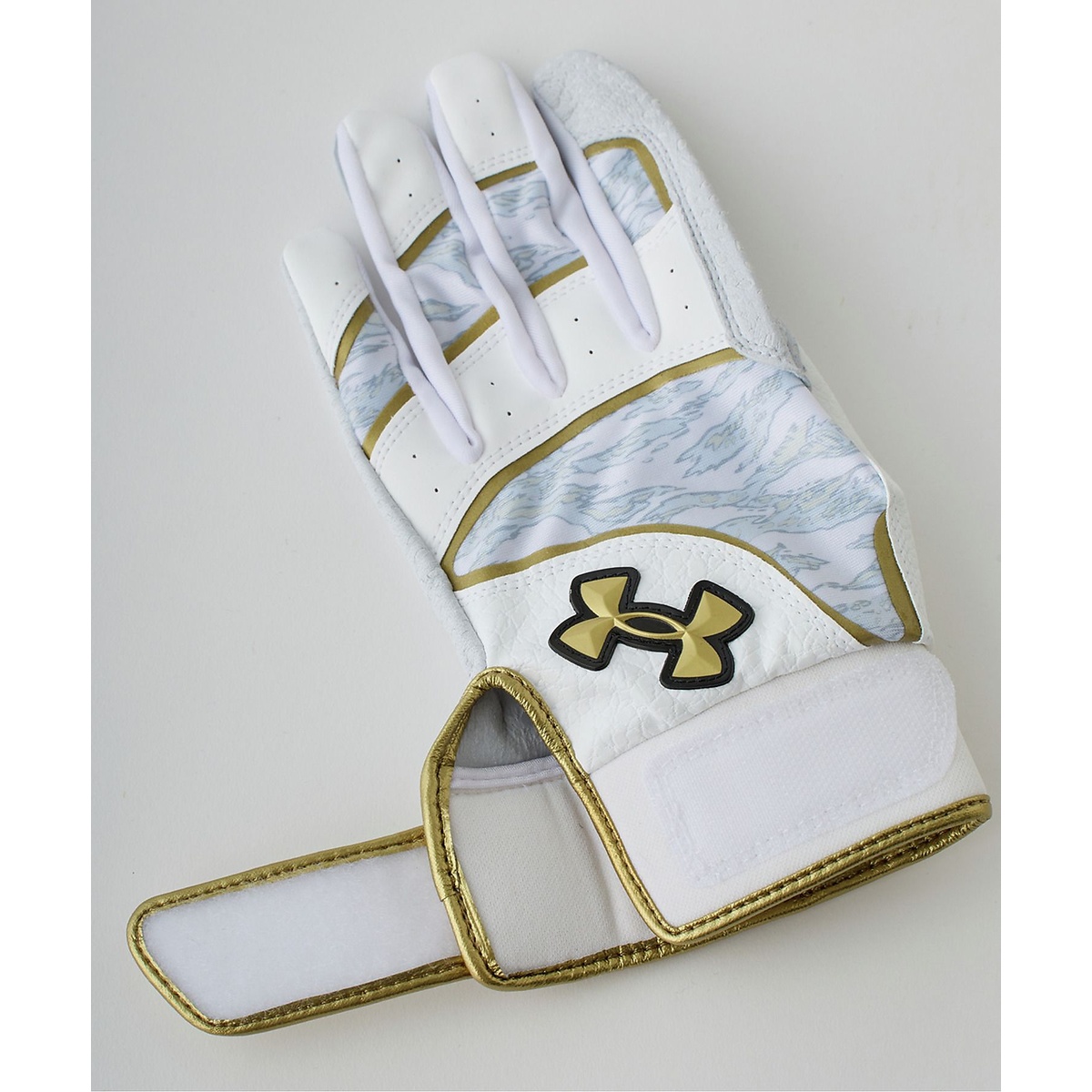 UA UNDENIABLE PRO BG 24