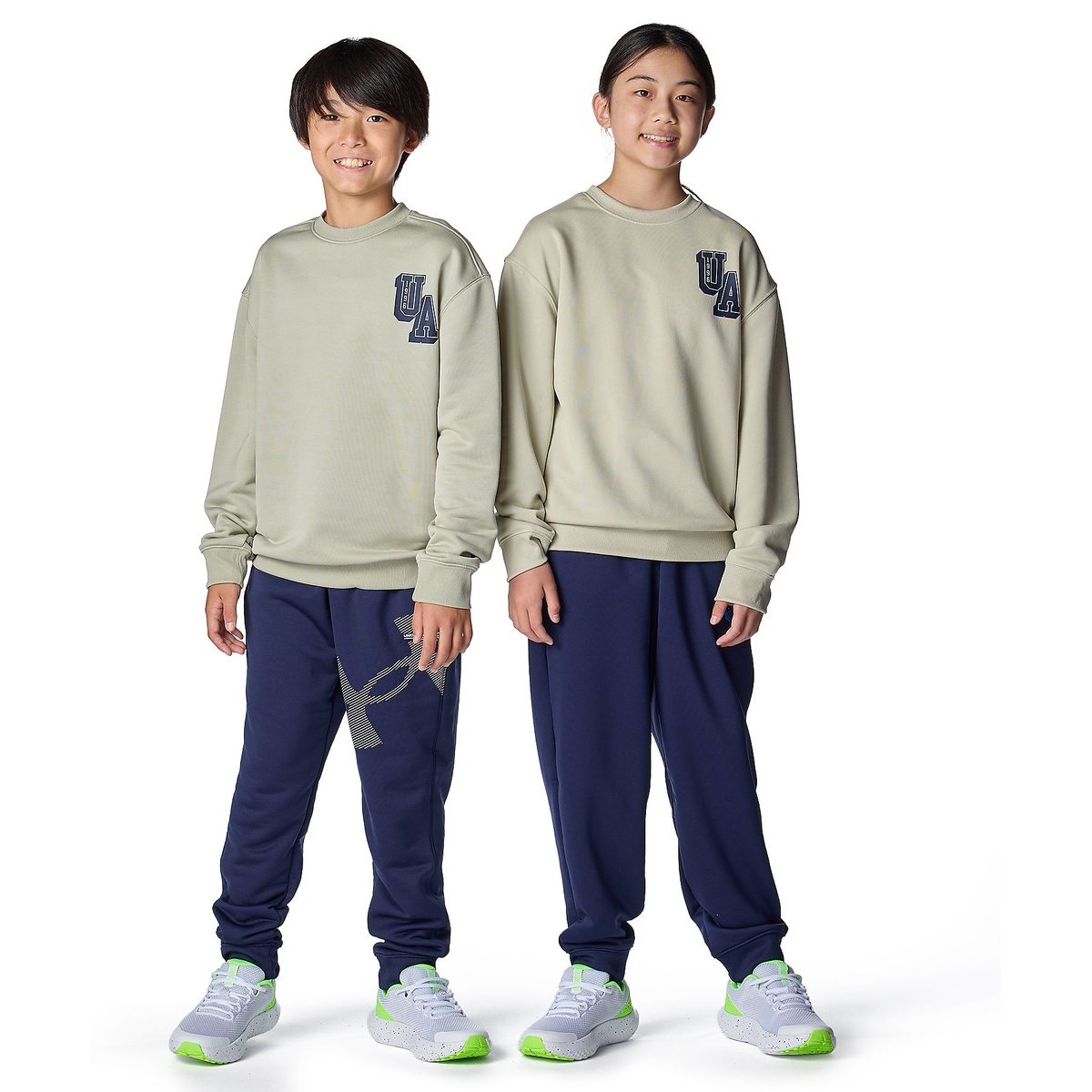 UA TECH TERRY OVERSIZED COLLEGE CREST LOGO CREW