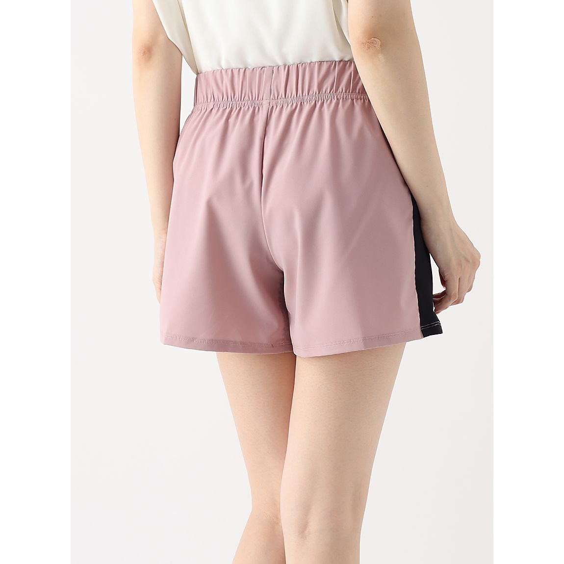 ショートパンツ