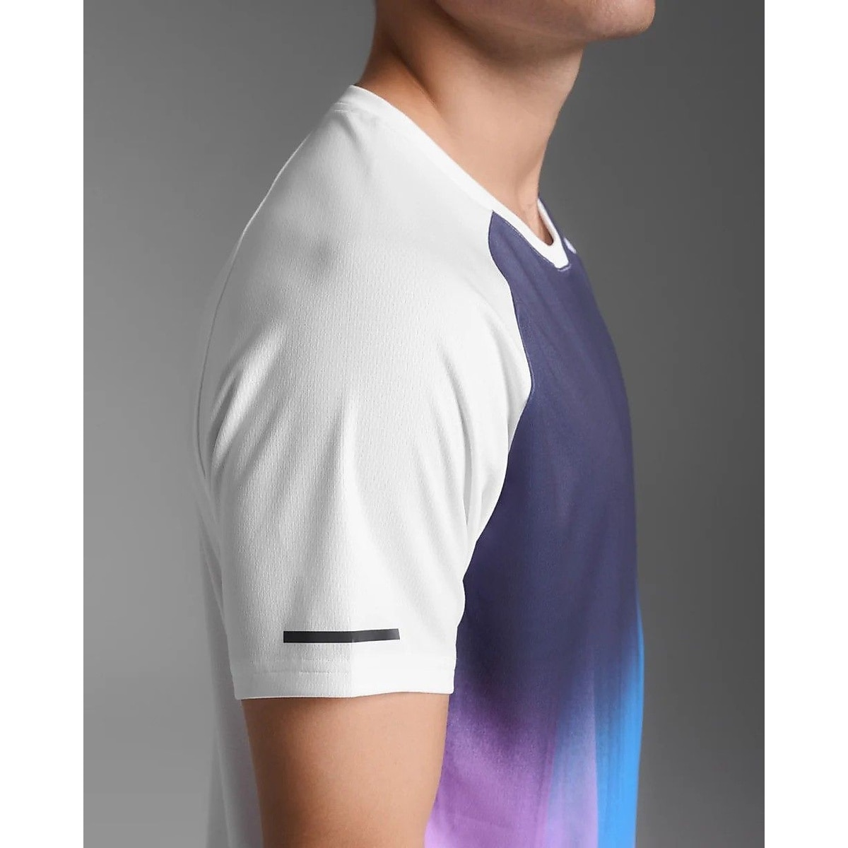 エアロ　TEE
