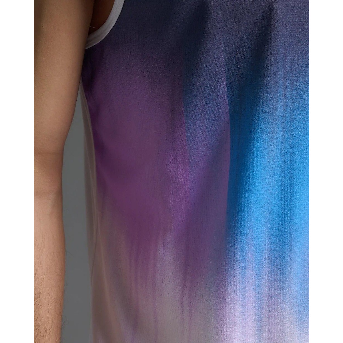 エアロ　タンク