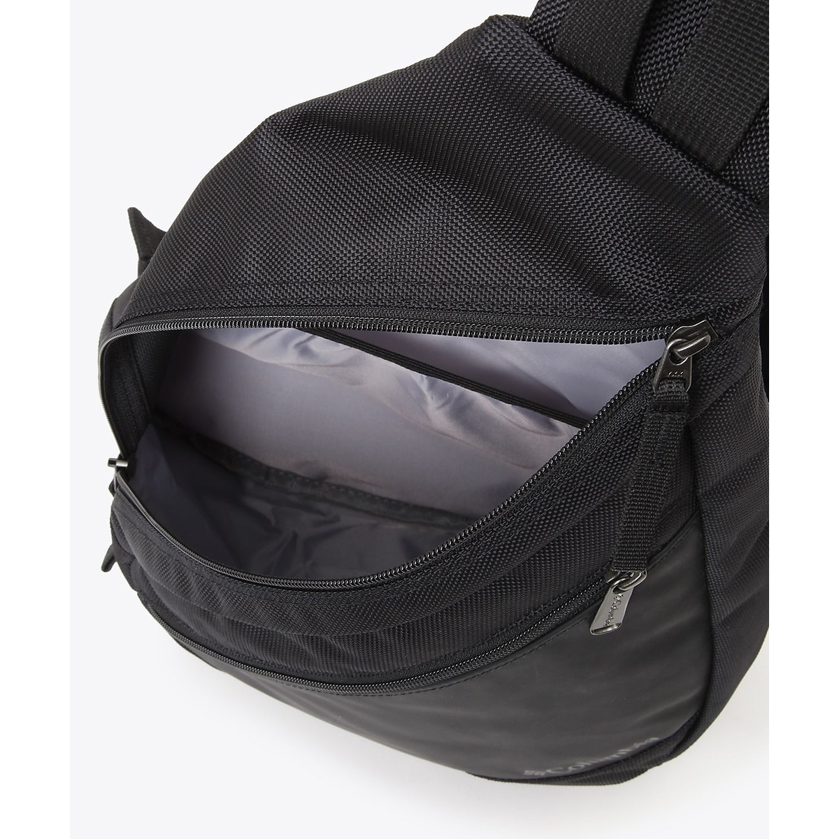 ブレムナースロープワンショルダー