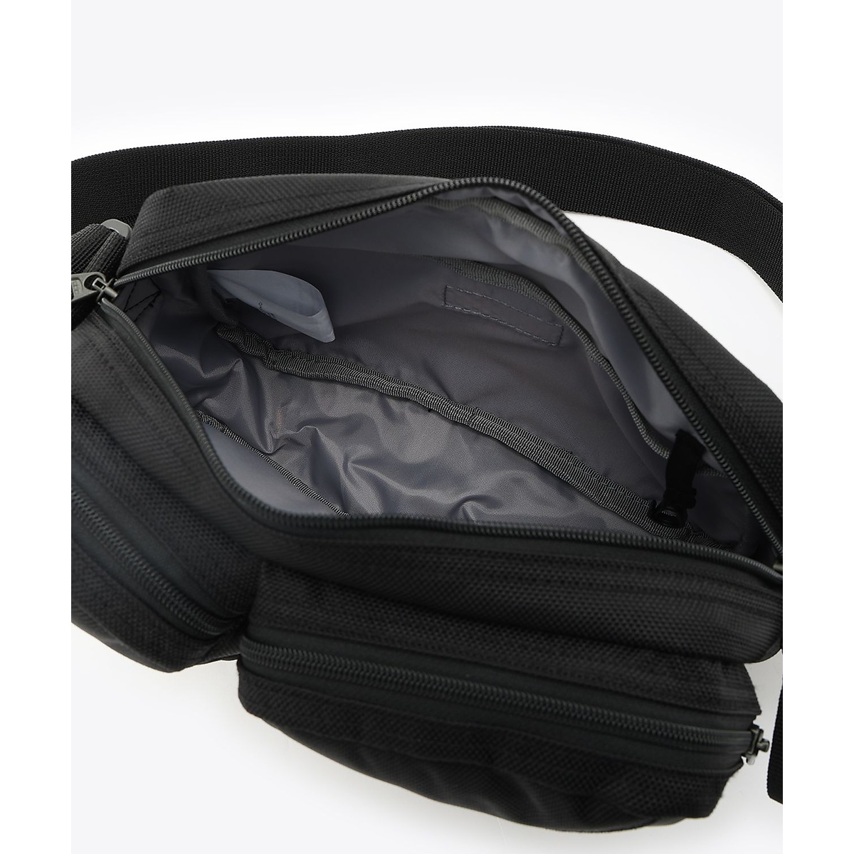 ブレムナースロープショルダー