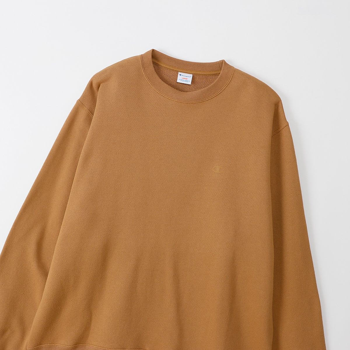CREW NECK SWEATSHIRT
