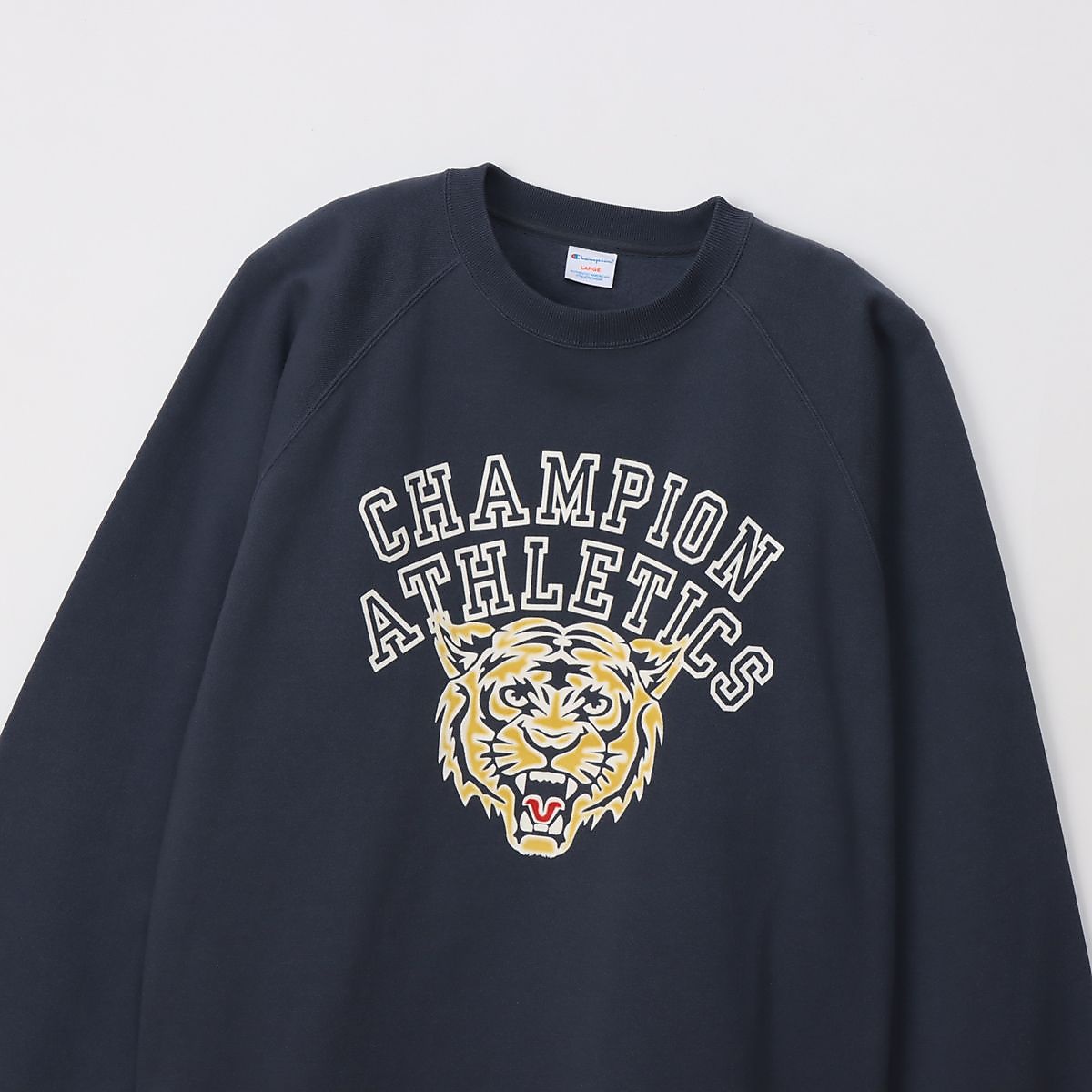 CREW NECK SWEATSHIRT