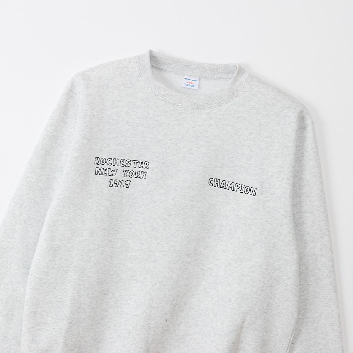 CREW NECK SWEATSHIRT