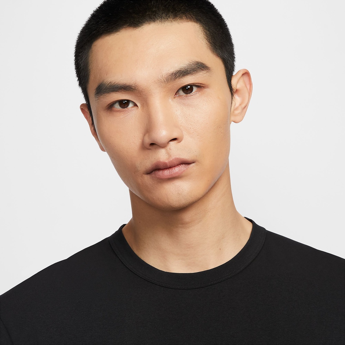 ナイキ DF UV HYVERSE GFX S/S トップ