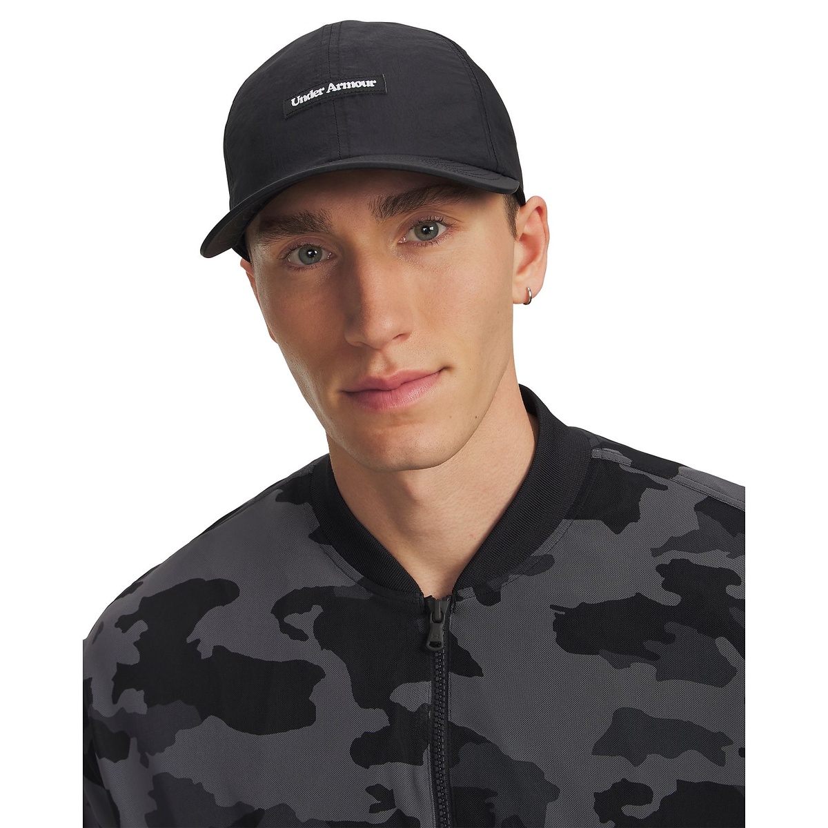 UA Esssential Nylon Snapback