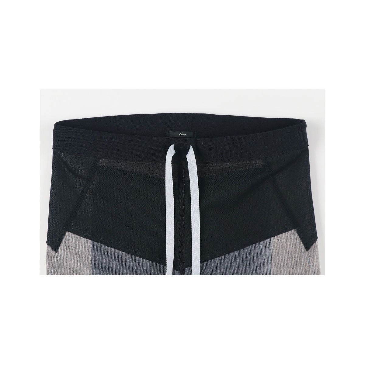 スポーツタイツ