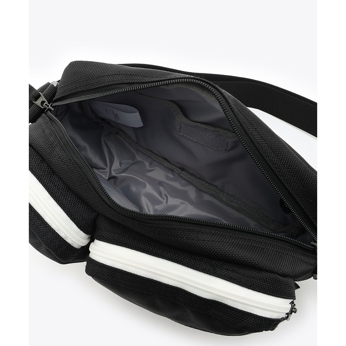 ブレムナースロープショルダー