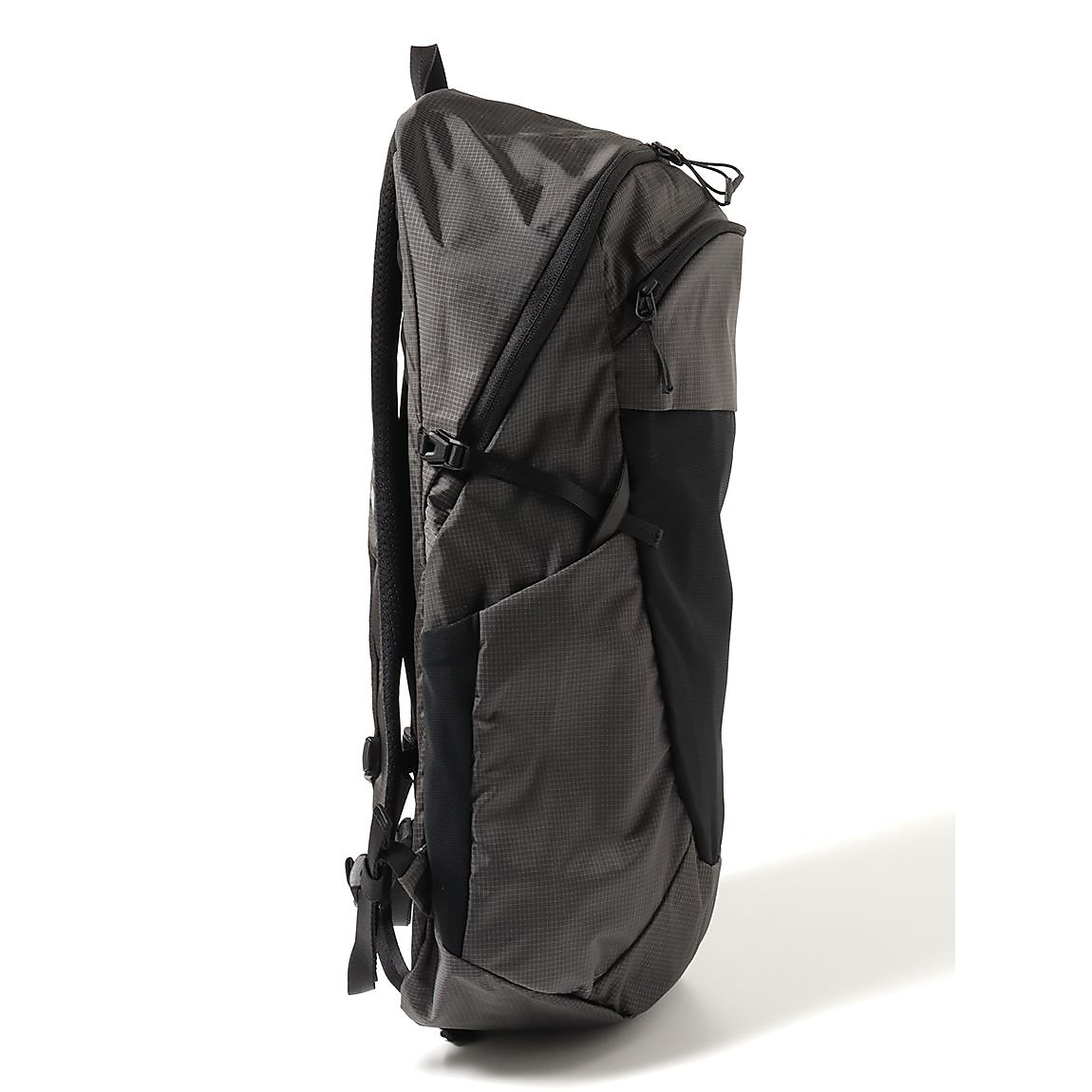 HAZY DAYPACK (ヘイジーデイパック)