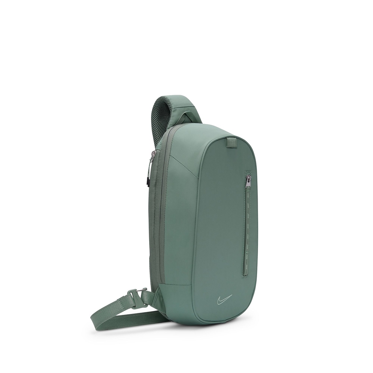 ナイキ NSW コミュート スリング バッグ