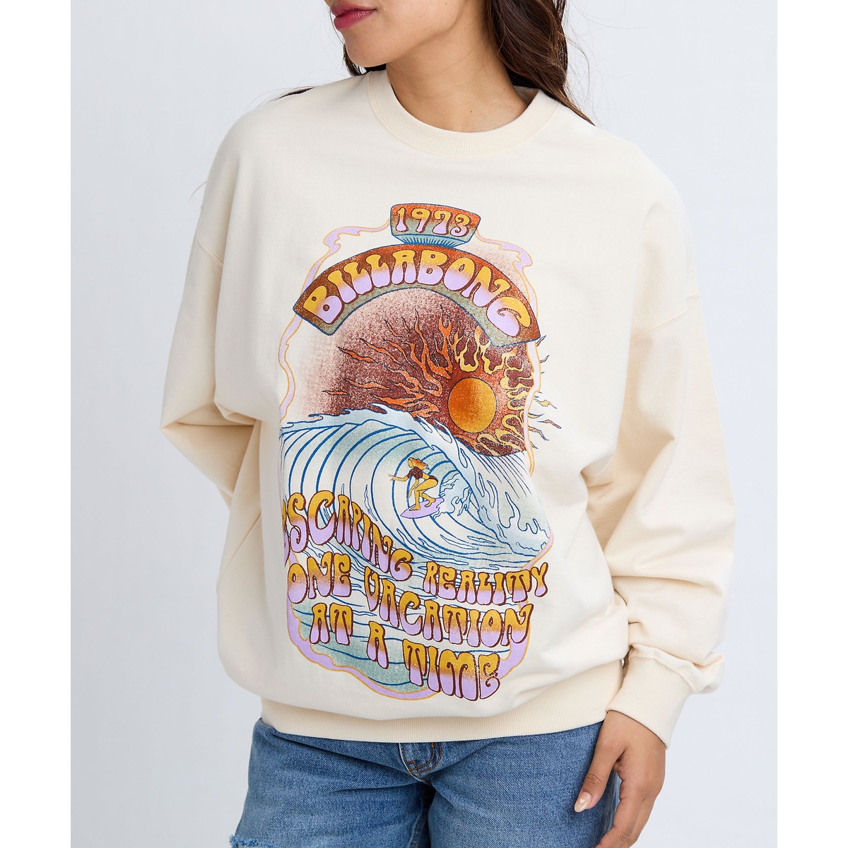 GRAPHIC LOOSE FIT CREW