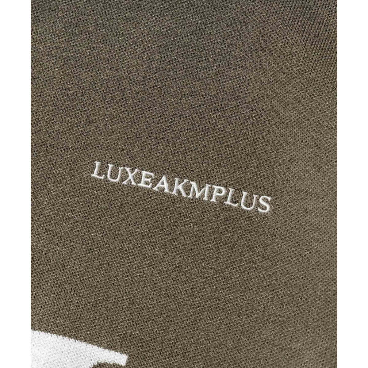 BIG LOGO MOCK NECK KNIT