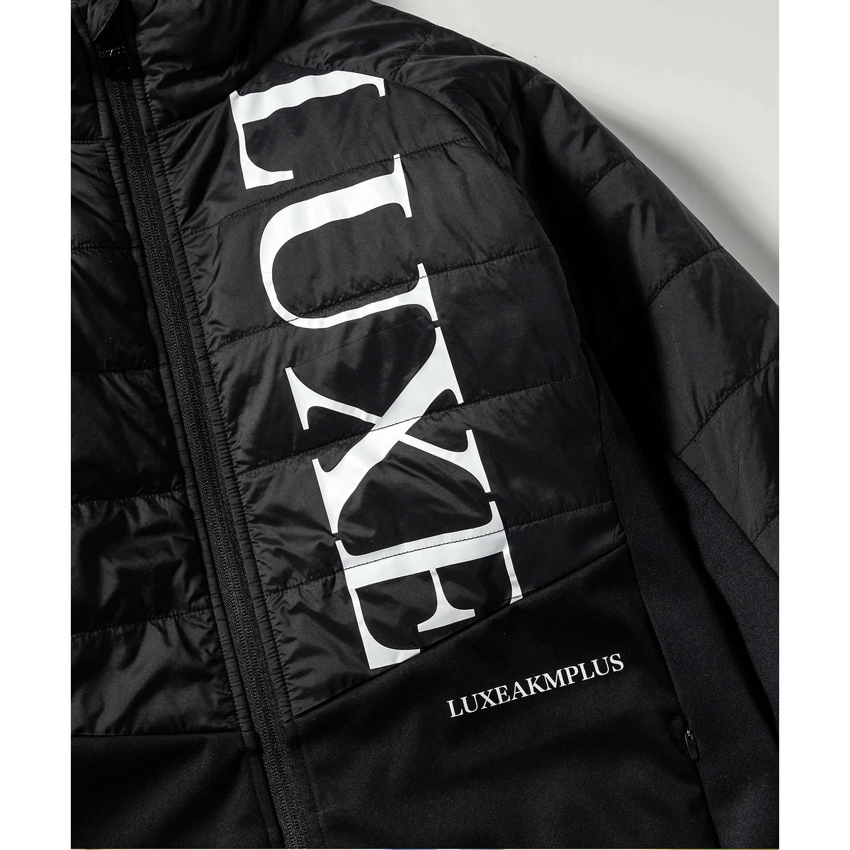 MOVE LIGHT PADDED JACKET