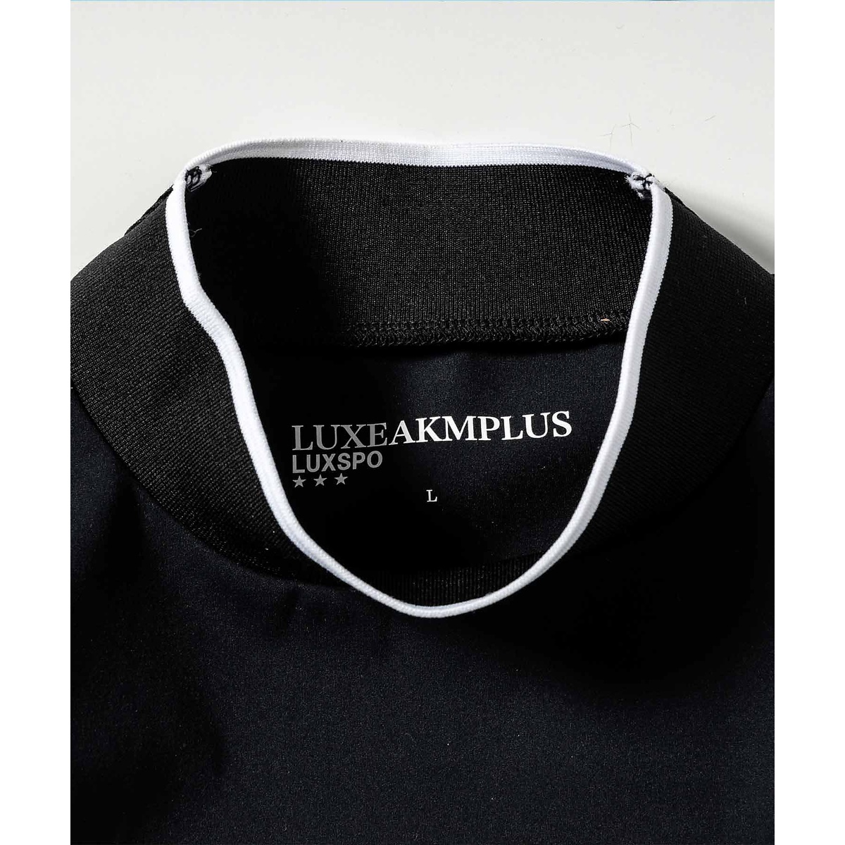 CHEST LOGO MOCK NECK LONG T-SHIRT