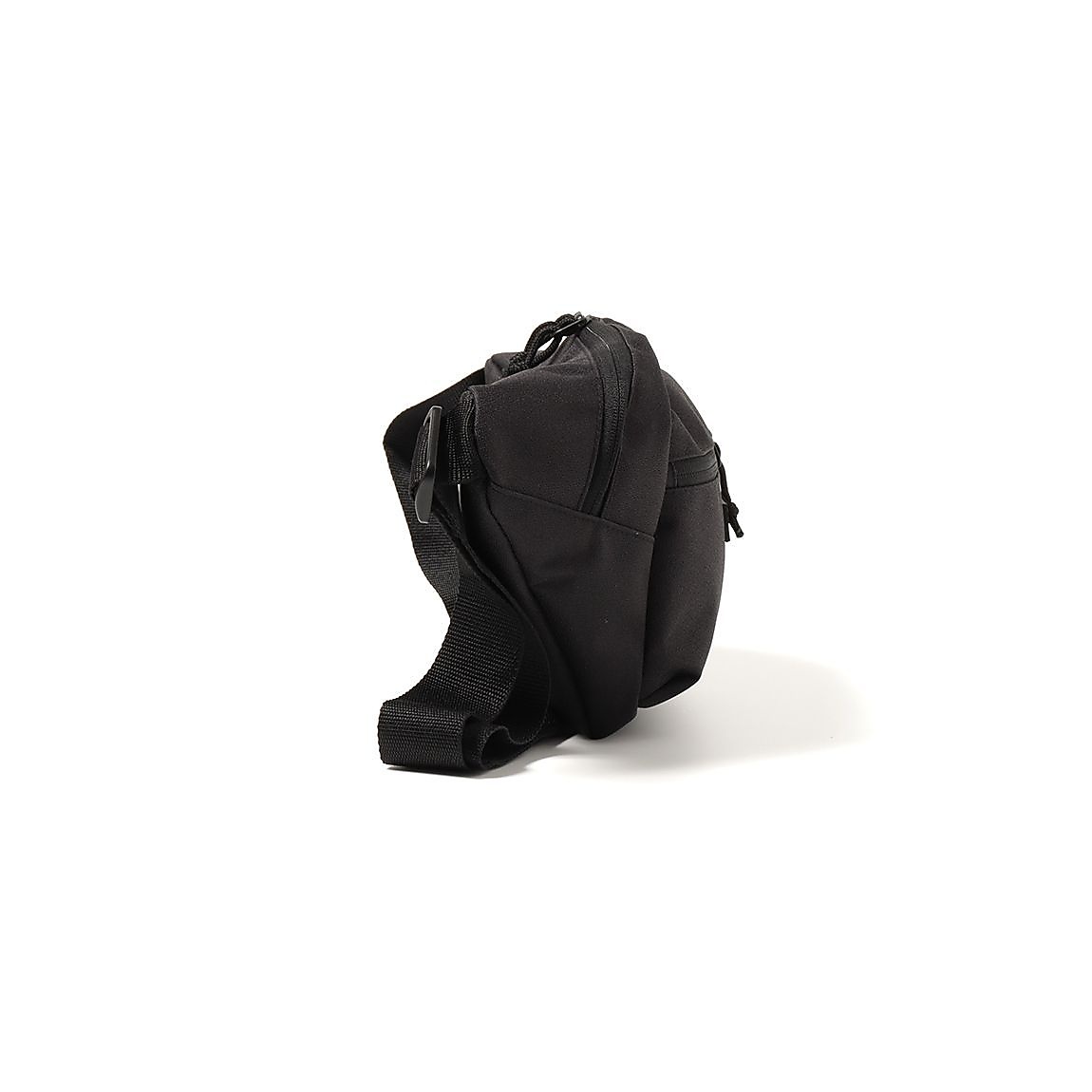 クロスボディバッグ