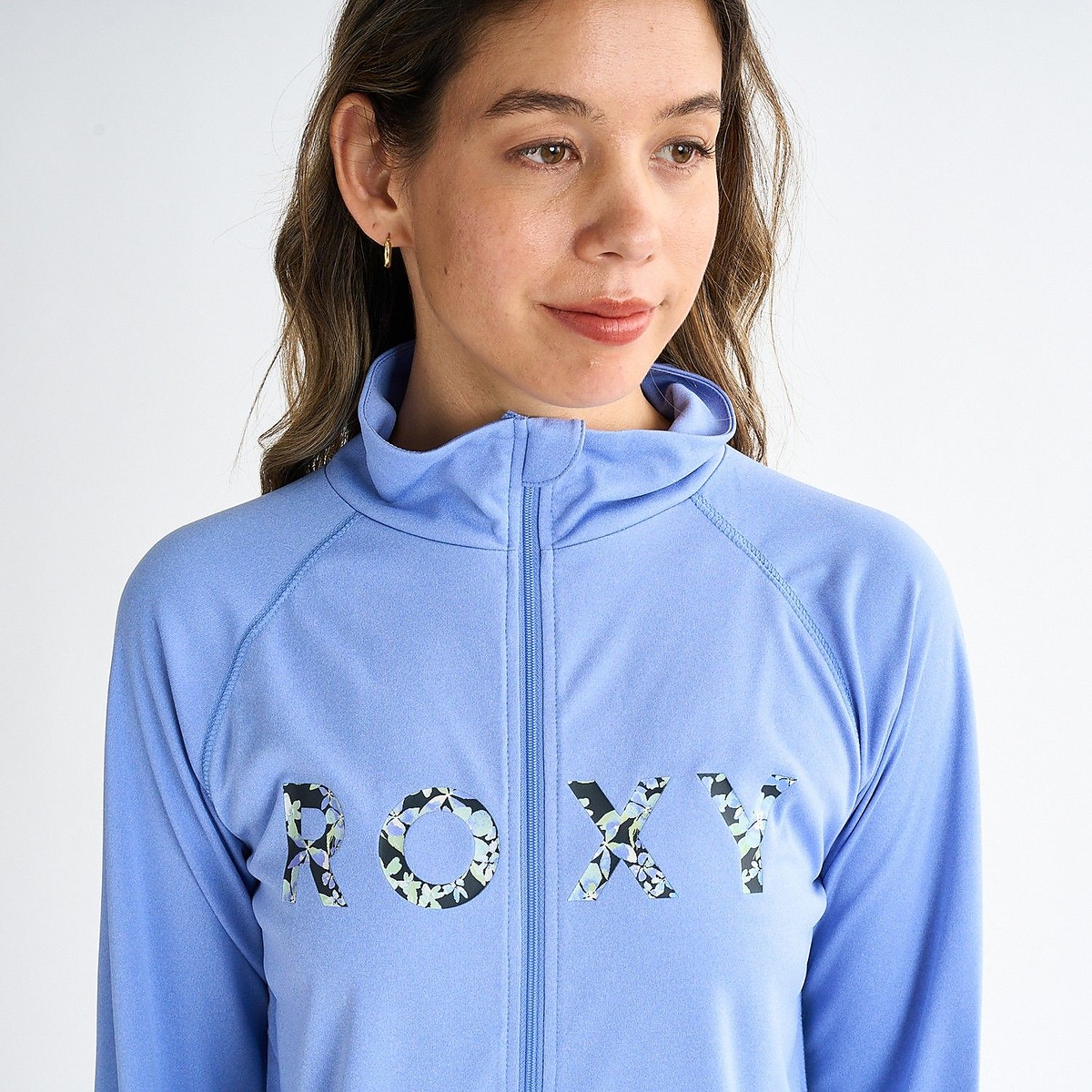 ARTSY FLORAL LOGO STAND