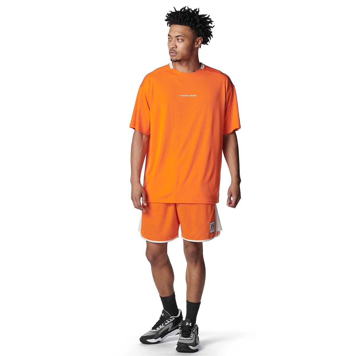 UA STREET QUEST SHORTS