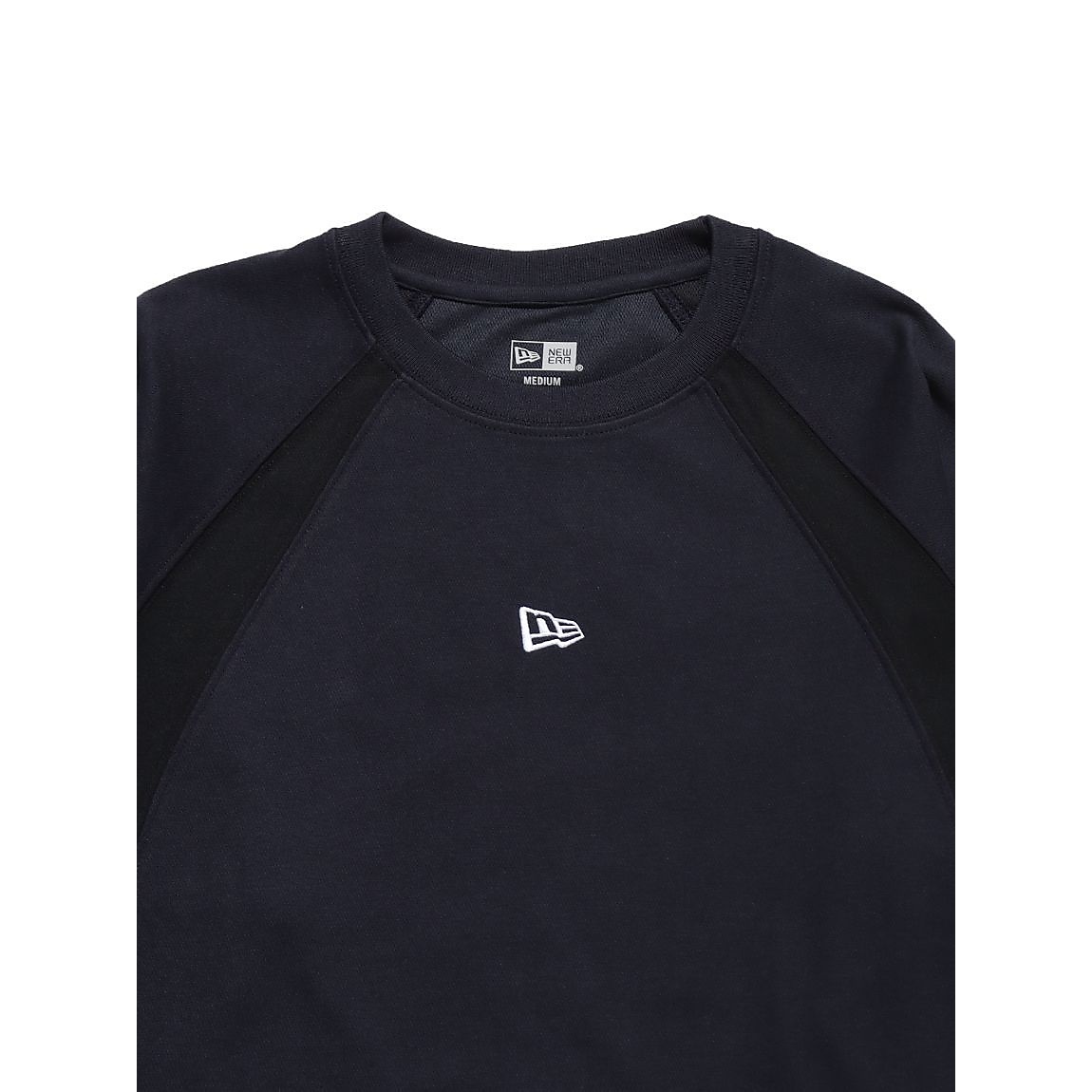 PA LS OS PF TEE VRTCL LOGO NVY BLK