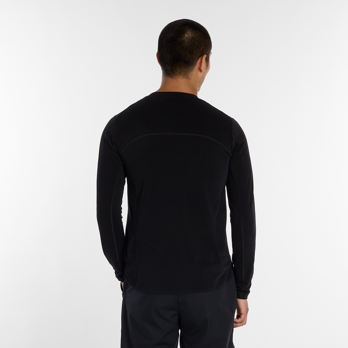 大谷翔平シグネチャーパフォーマンス長袖トップ