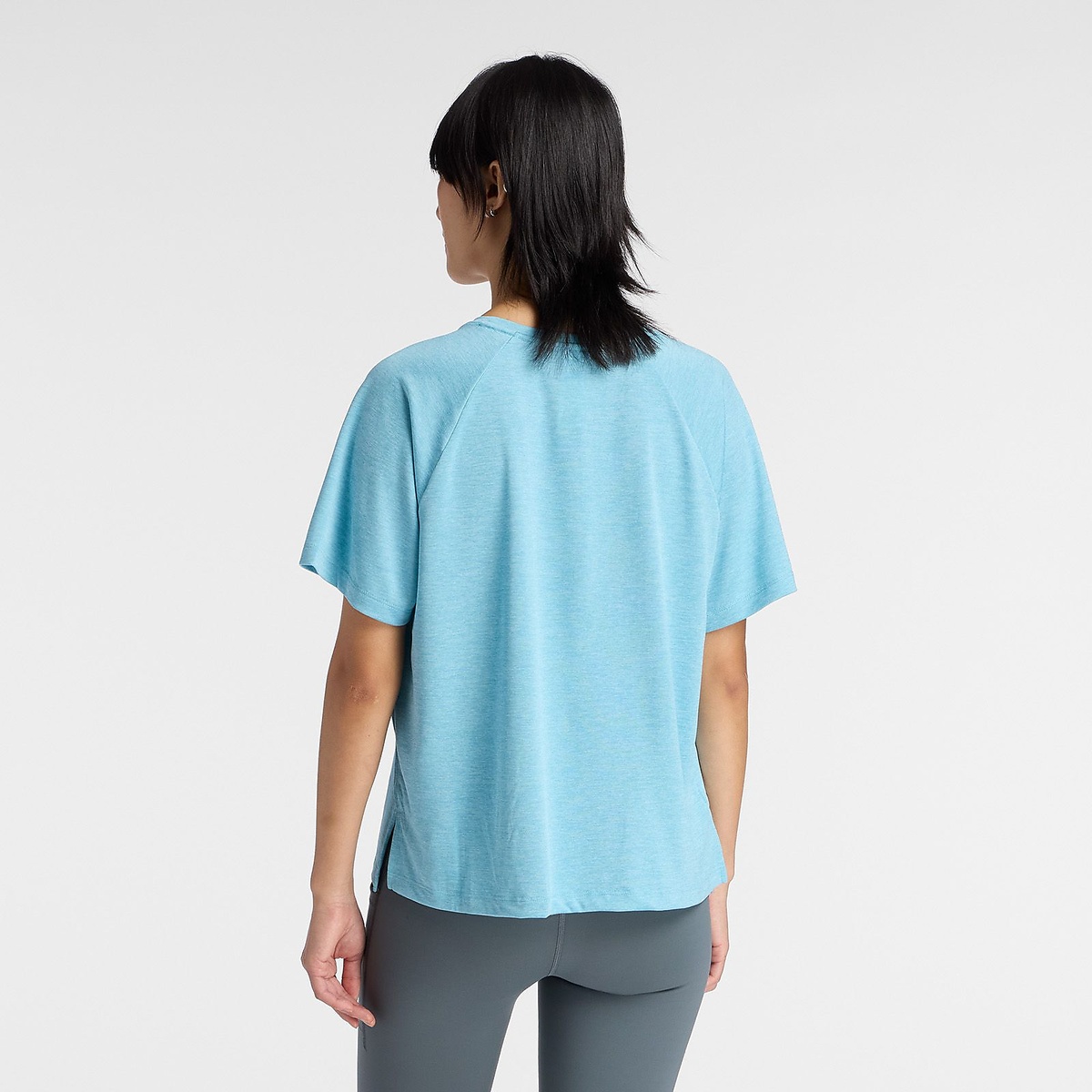 スポーツパフォーマンスTシャツ