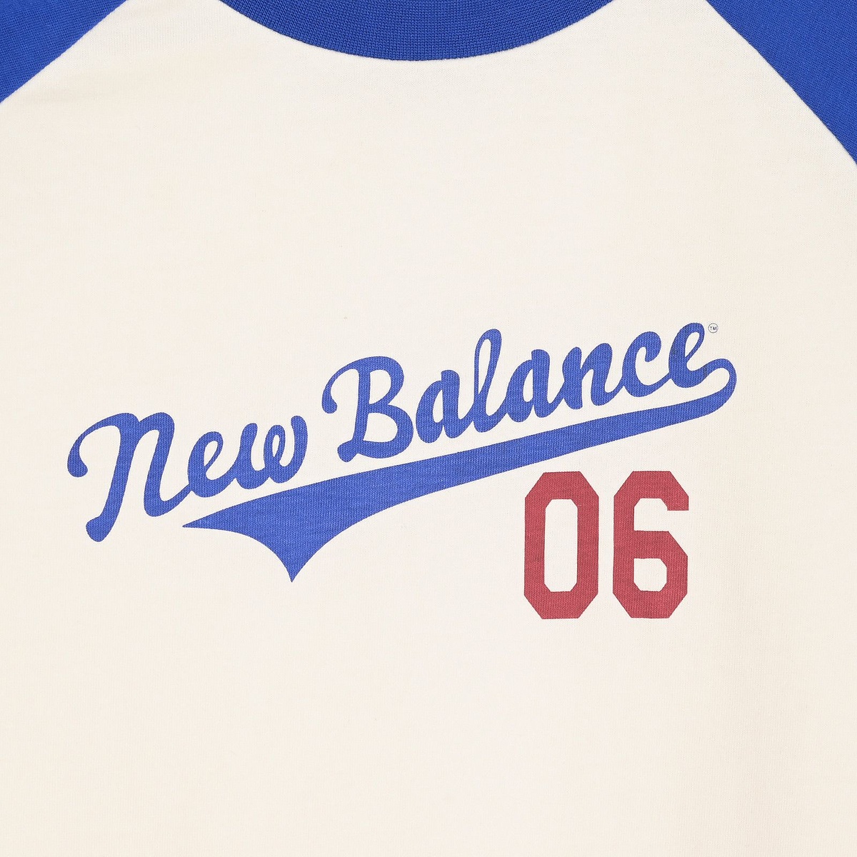 グラフィックラグランショートスリーブシャツ