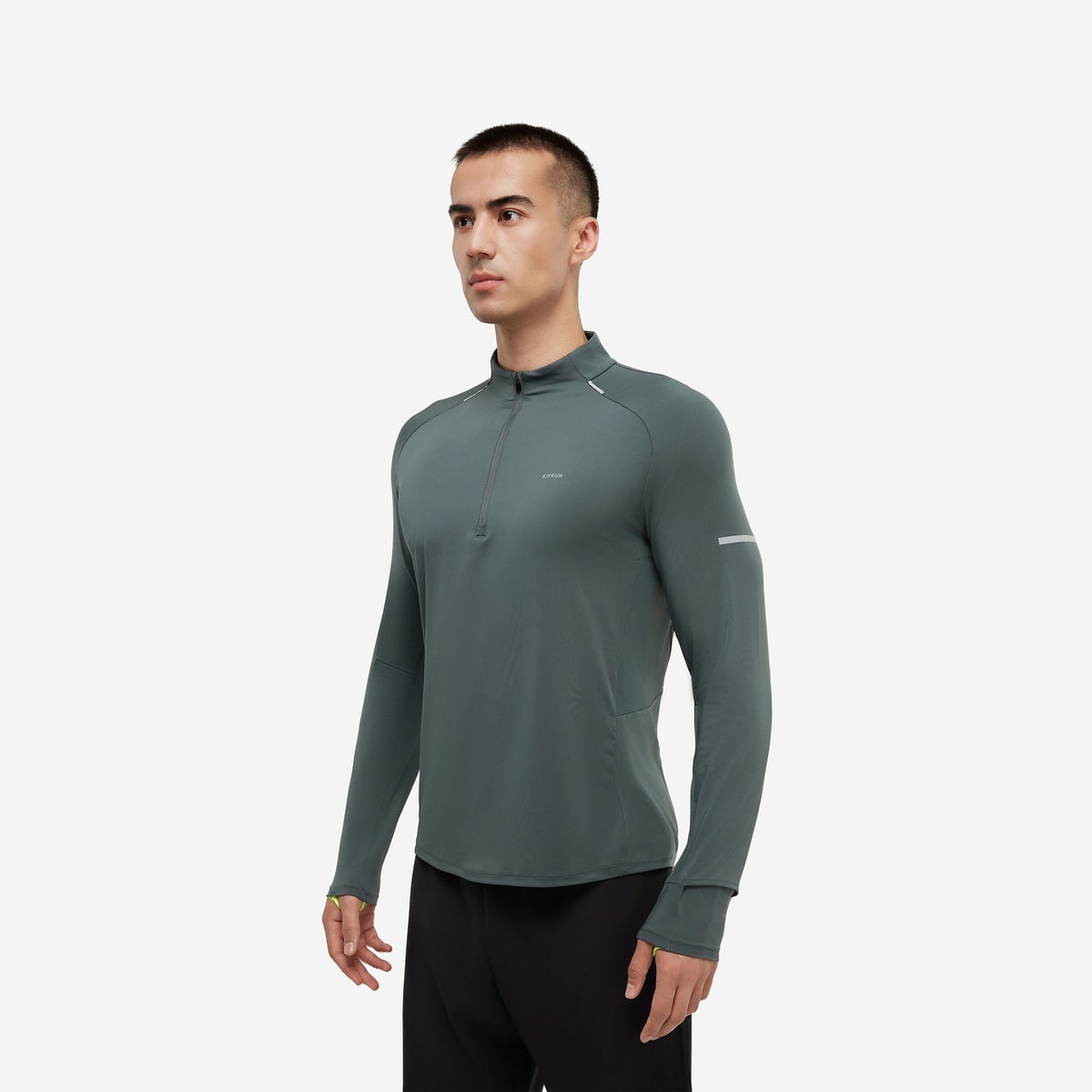長袖Tシャツ