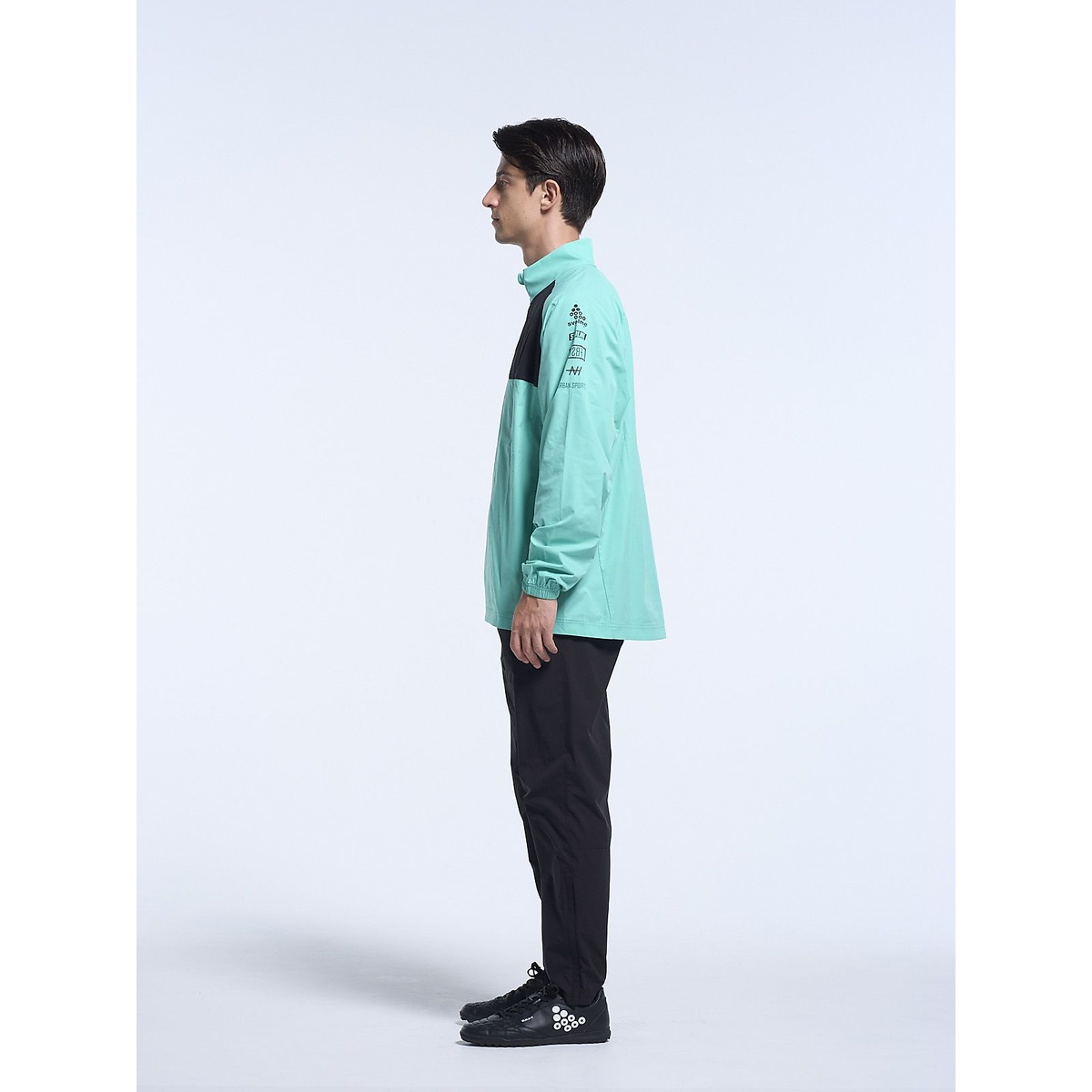 ハーフジップピステトップ