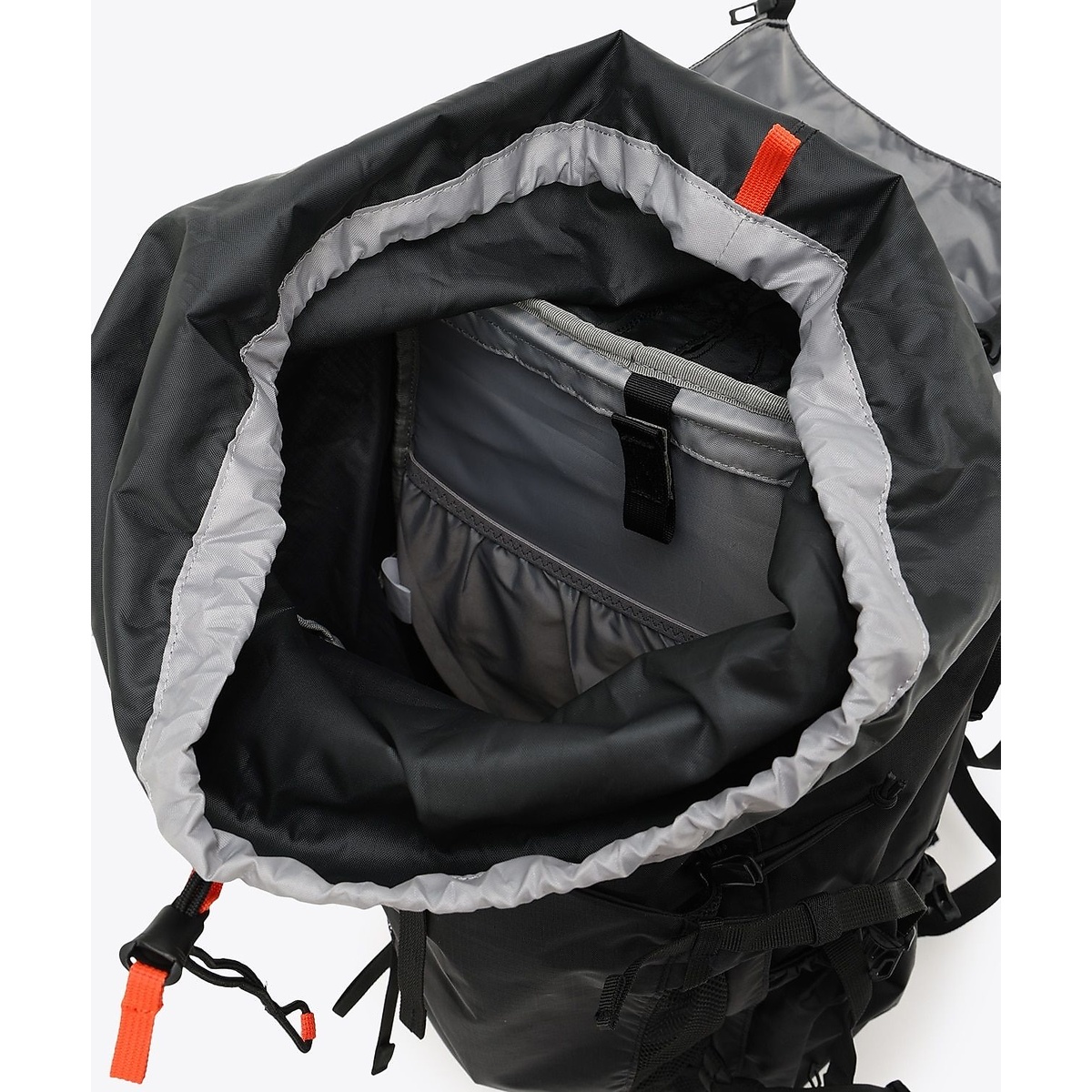 ワイルドウッドハイツ33L + 5Lバックパック