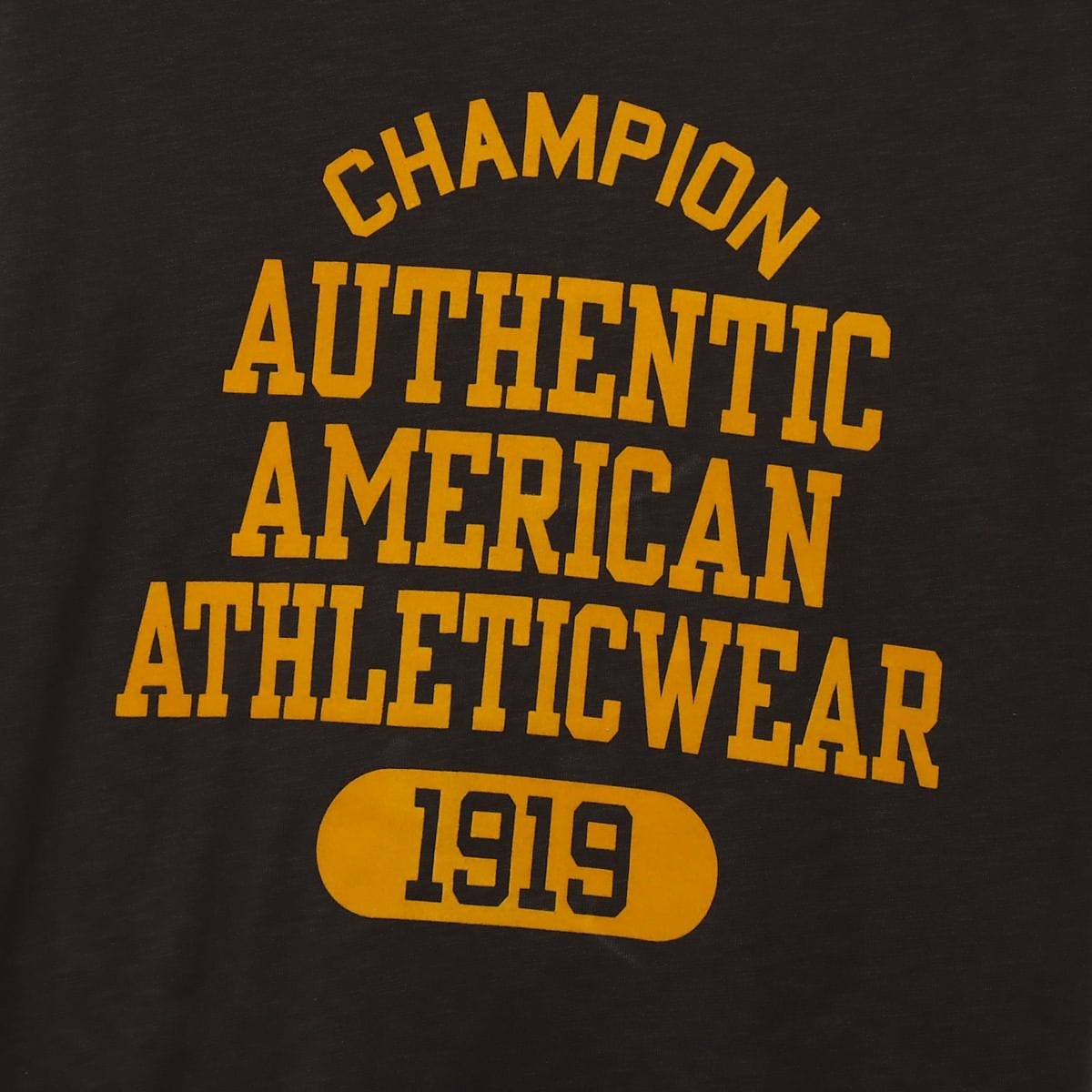 SHORT SLEEVE T-SHIRT
