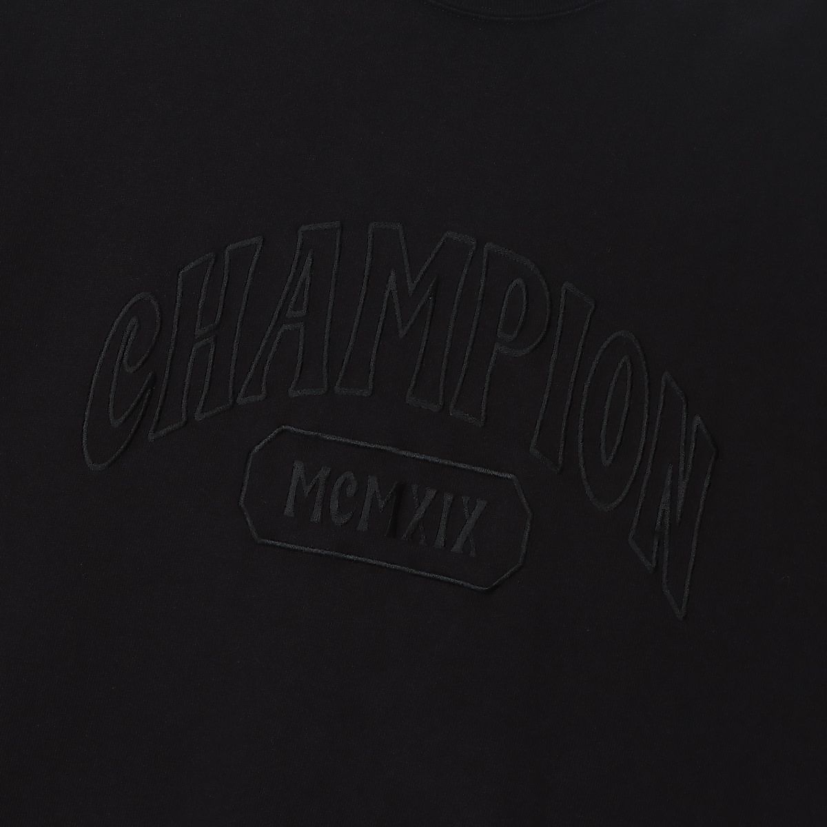 SHORT SLEEVE T-SHIRT