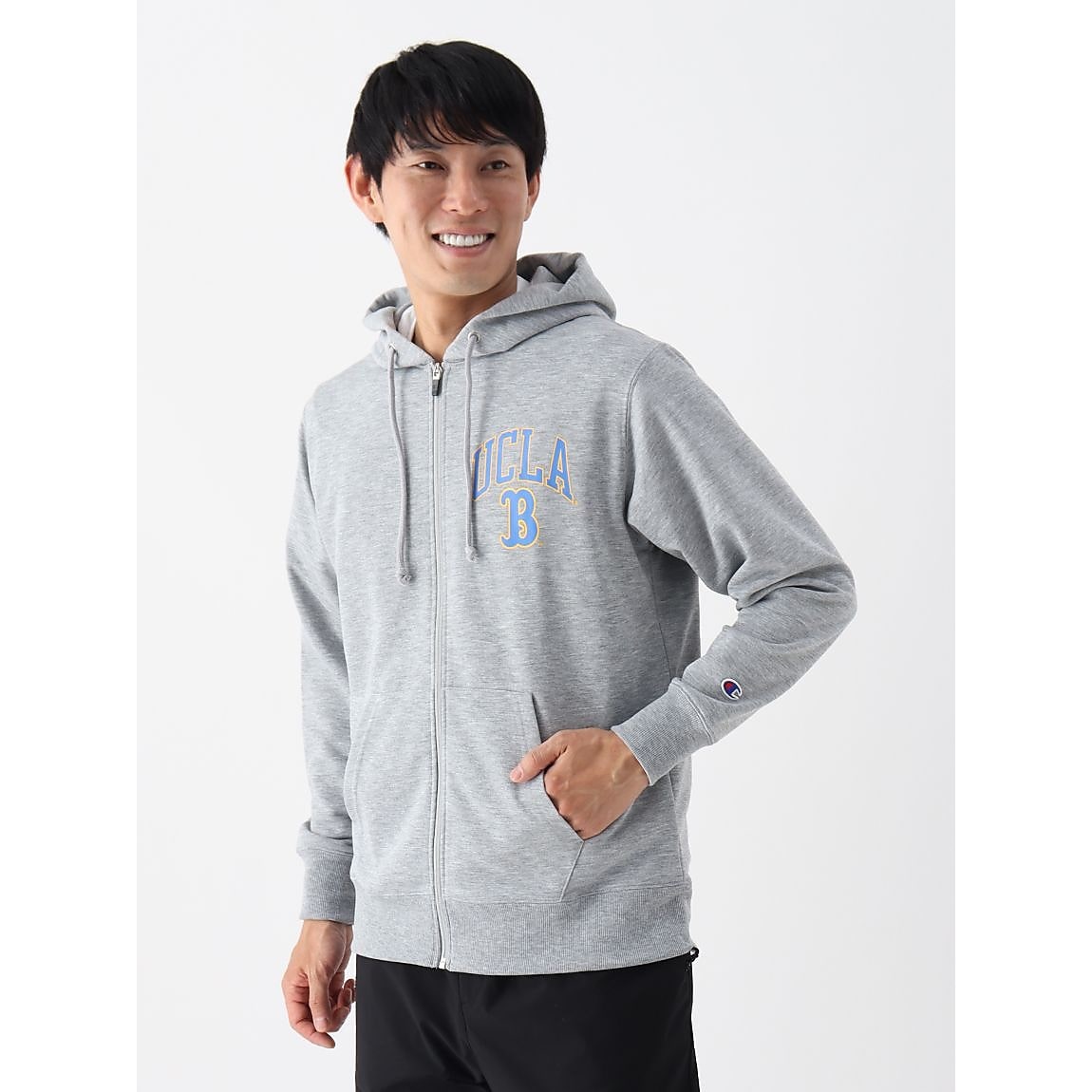 ZIP HOODED SWEATSHIRT